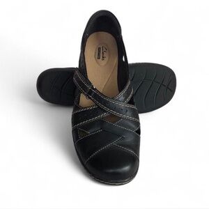 Clarks Ashland Spin Leather Loafer 
Ultimate Comfort Mary Jane Slip On Size 11M